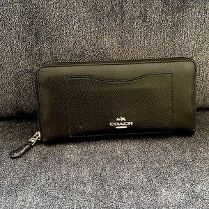 Coach Wallet Black/Gold